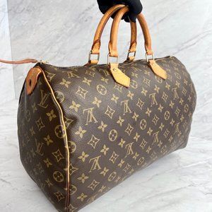 ❌❌❌ SOLD! ❌❌❌ Louis Vuitton Monogram Speedy 40